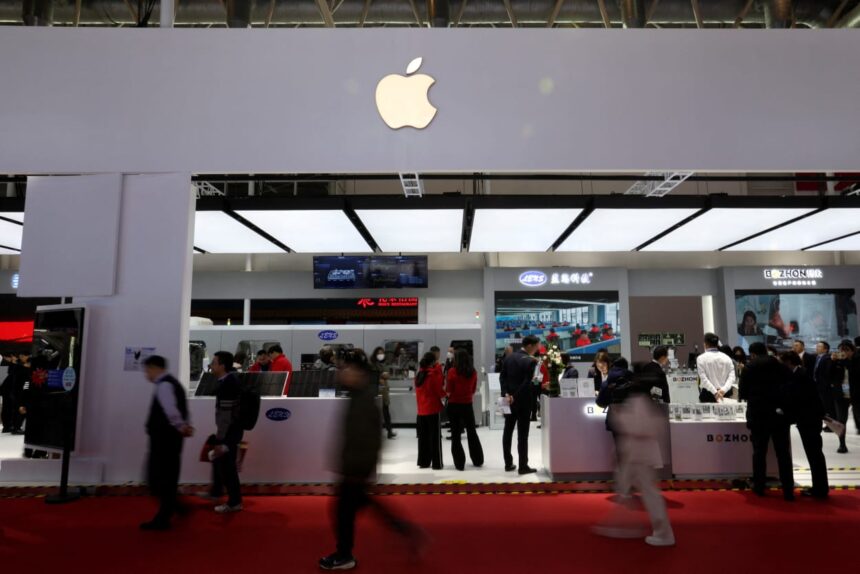 Apple Faces India Antitrust Probe Over App Store Policies